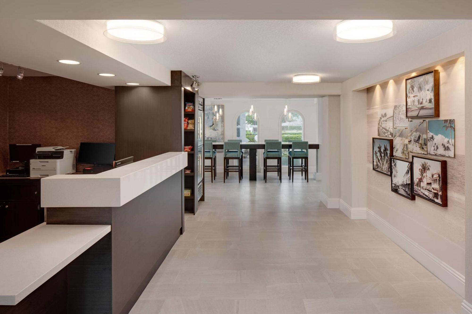 Fairfield Inn And Suites By Marriott Palm Beach Luaran gambar